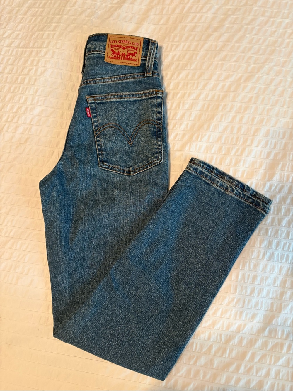 Levi's Wedgie Straight Jeans Brand New